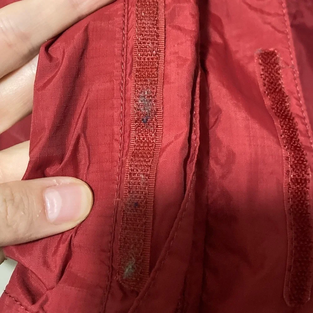 The North Face Men’s Hyvent Resolve Windbreaker Jacket Size Large Red